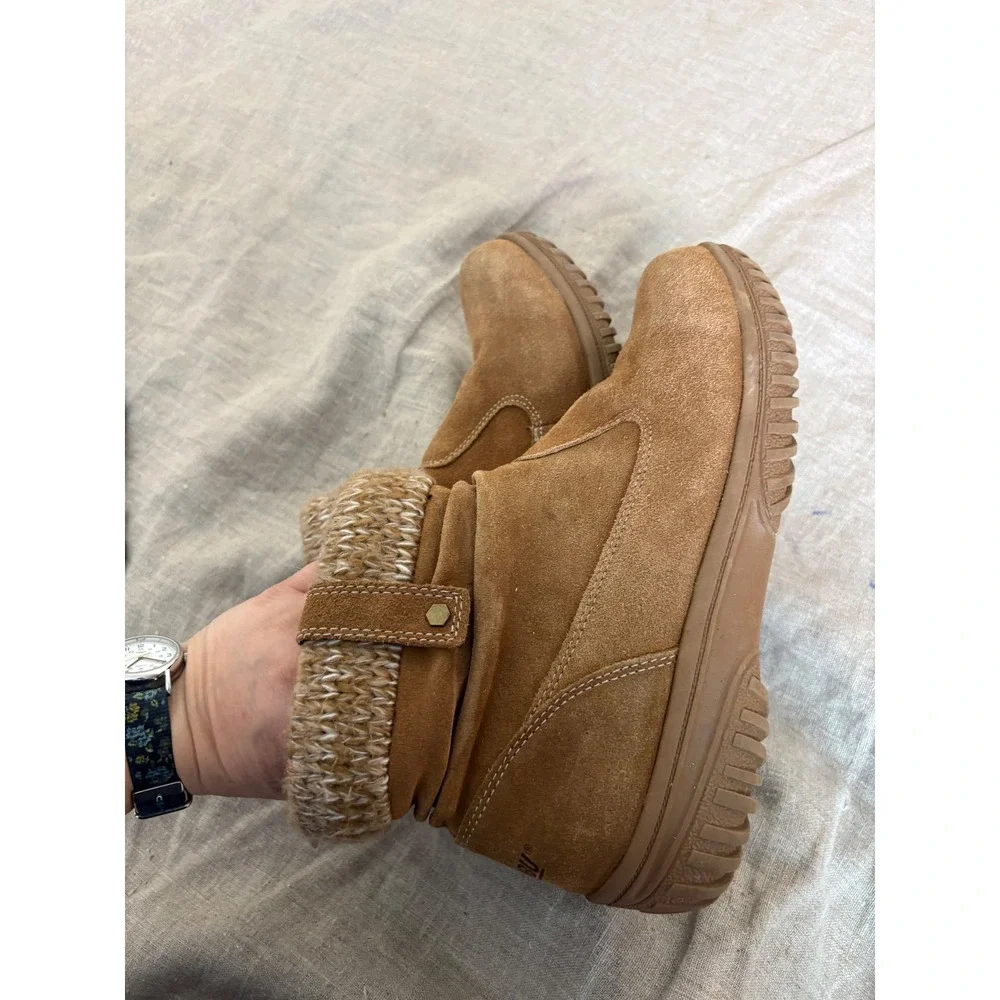 Khombu Laura Womens Tan Suede Knit Cuff Winter‎ Ankle Boots Size 8M 1412962